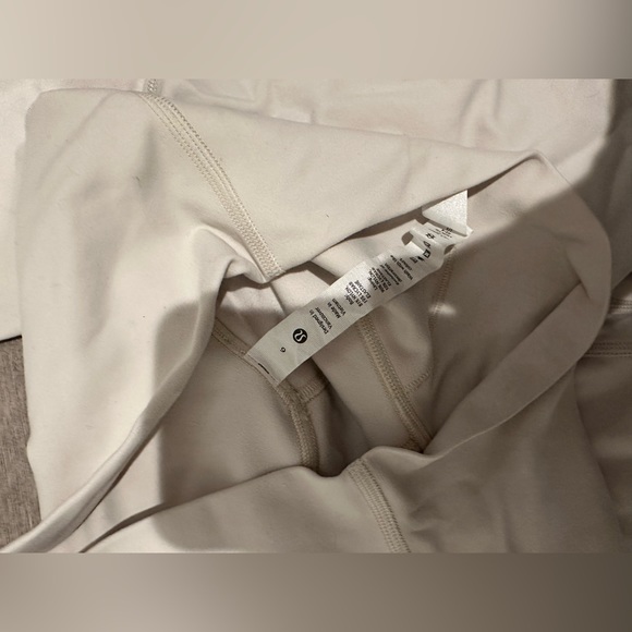 lululemon align high rise pant 28” - Picture 5 of 7